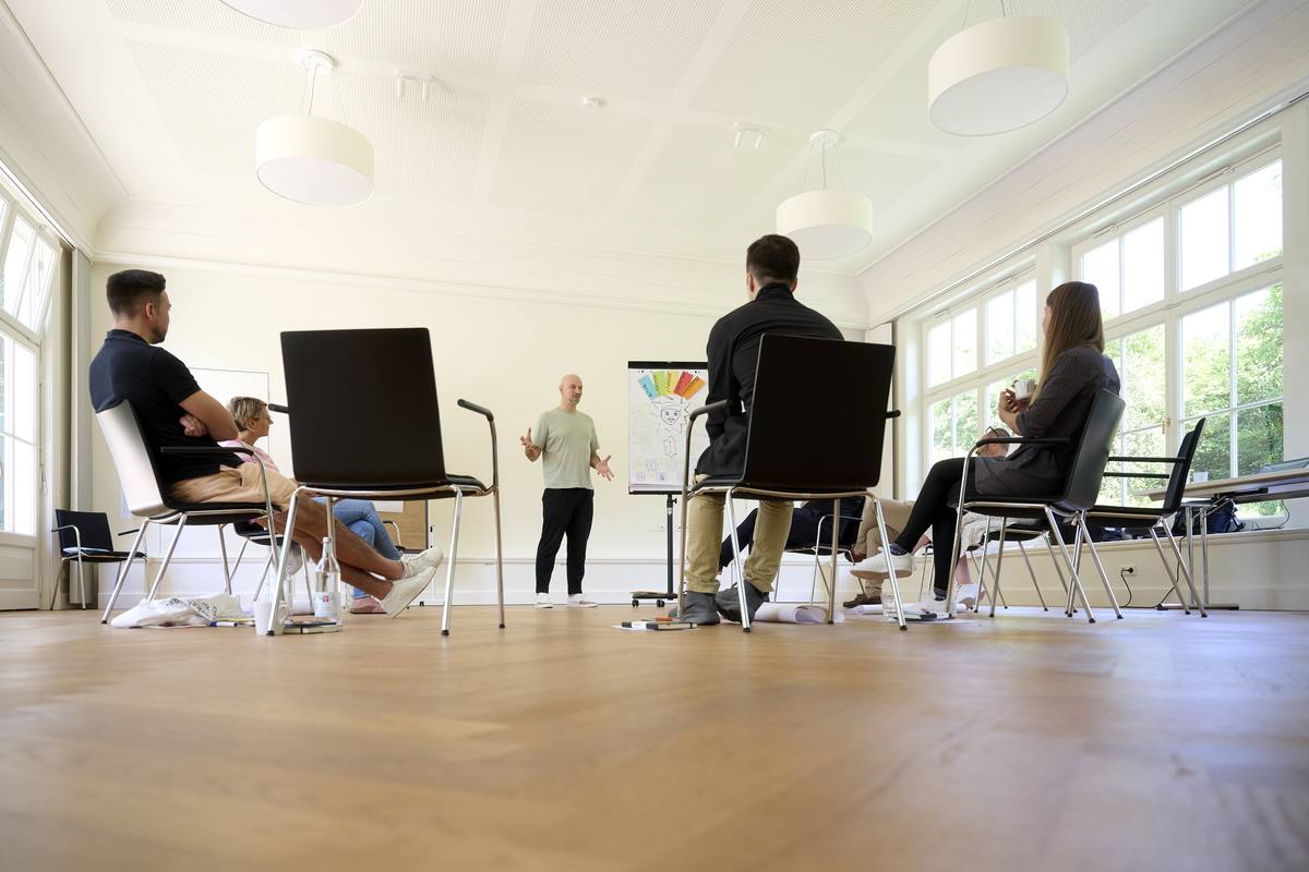 Führungsworkshop von MAVEX in einem Seminarraum